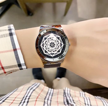 Концепция индивидуальности Новые Мужские и женские Кварцевые часы с Модной черной технологией Красивые Часы для любителей Мужчин и женщин
